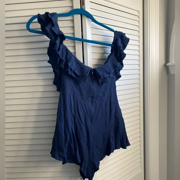 Navy blue adorable romper, on or off shoulder. Cotton Candy LA. - Picture 4 of 7